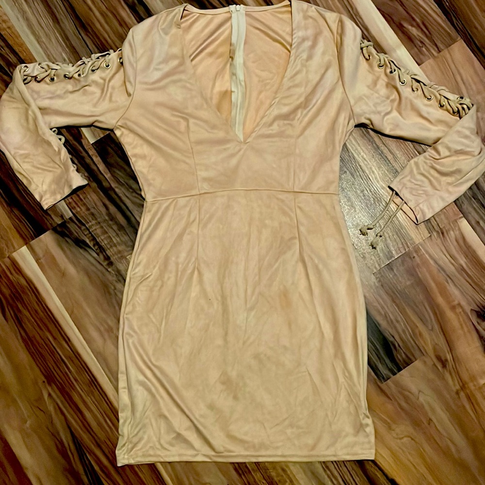 Suede Nude Lace Armed Dress